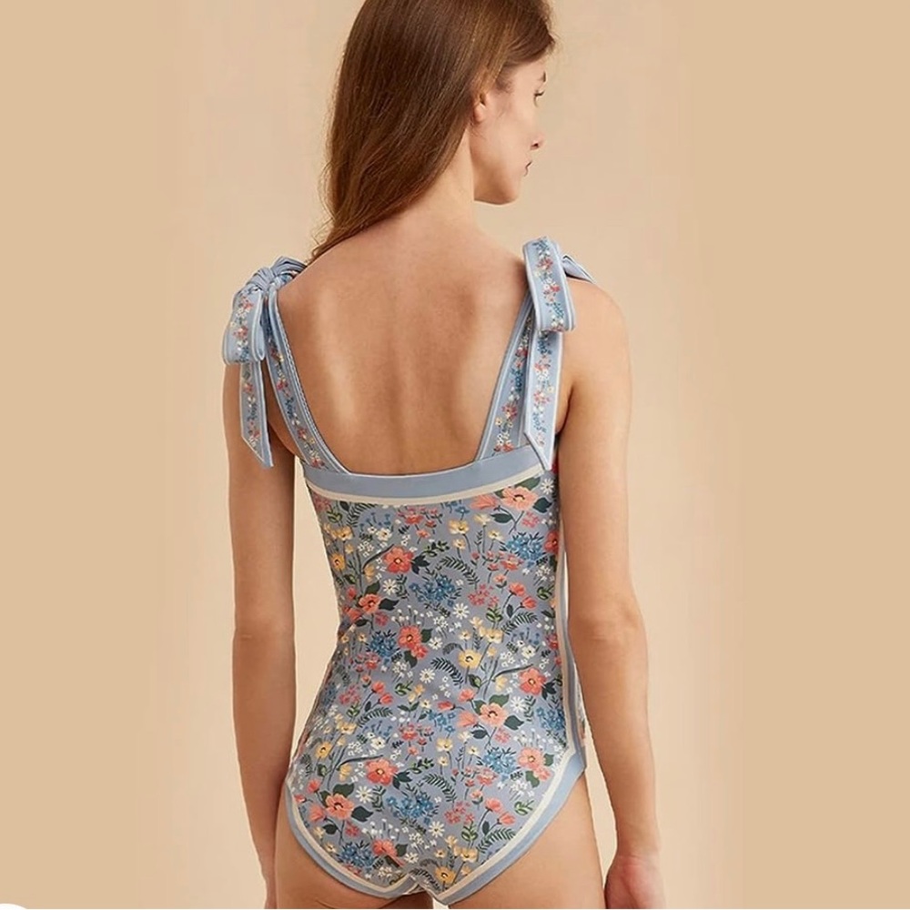 Brand New Reversible Blue Floral Classic 1 Piece Tummy Control Bathing Suit - Picture 5 of 5